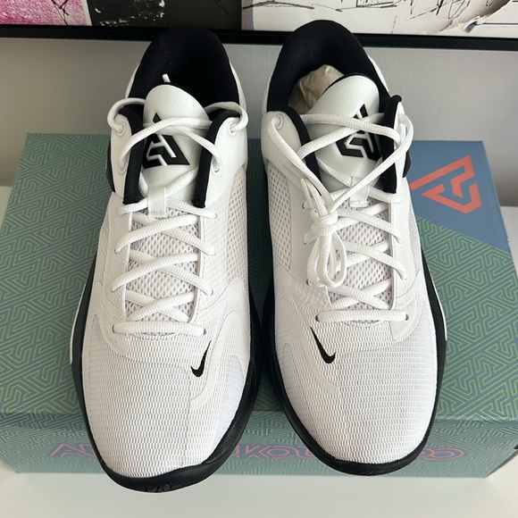 Nike Zoom Freak 4 TB, New in Box, Size 9.5M - Picture 2 of 8